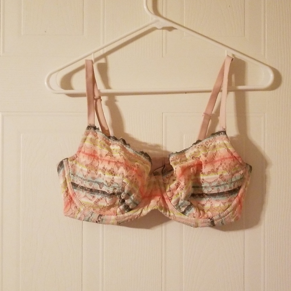 Multicolor Body by victoria Unlined demi 36dd